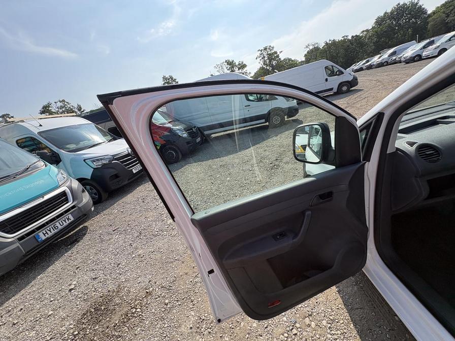 2013 Volkswagen Caddy – Model: Caddy C20 Startline TDI – BN63HMD