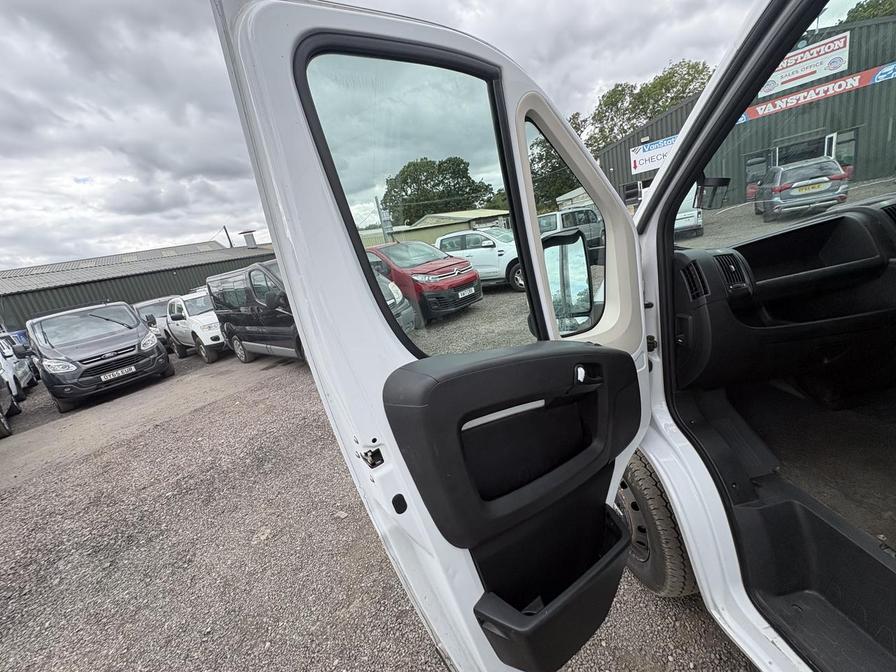 2021 Peugeot Boxer – Model: Boxer 335 Professional L3H2 Blue HDi – NL21LFT