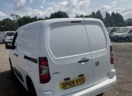 2019 Vauxhall Combo – Model: Combo 2300 Sportive S/S – DP69VYO