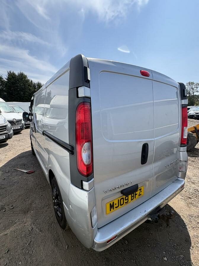 2009 Vauxhall Vivaro – Model: Vivaro Sportive CDTi SWB – MJ09BFZ