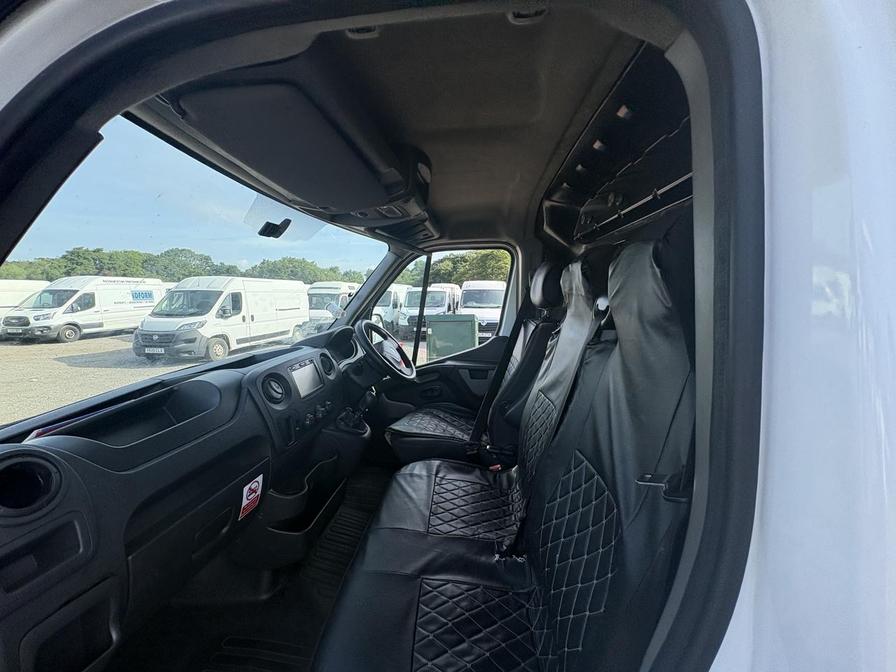 2018 Renault Master – Model: Master 35 LWB – FN68AGX