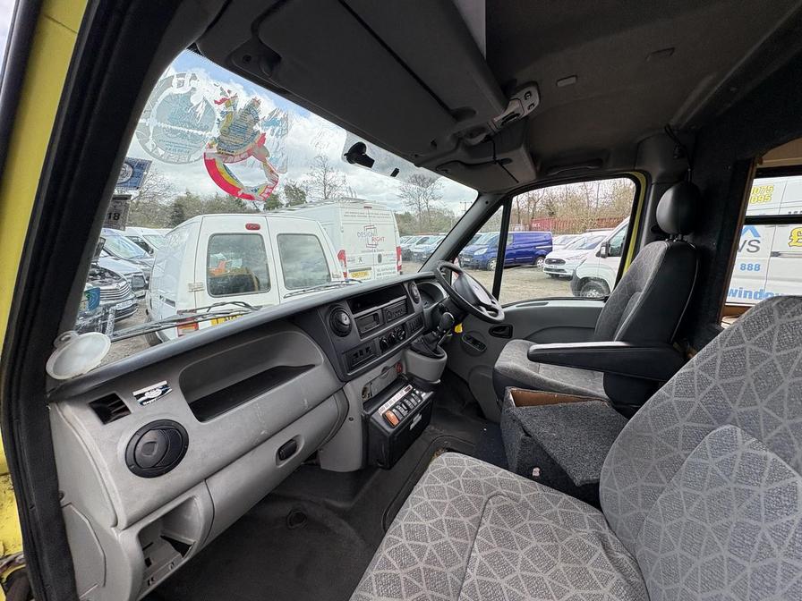 2007 Renault Master – Model: Master 100.35 LWB – PN07JJO