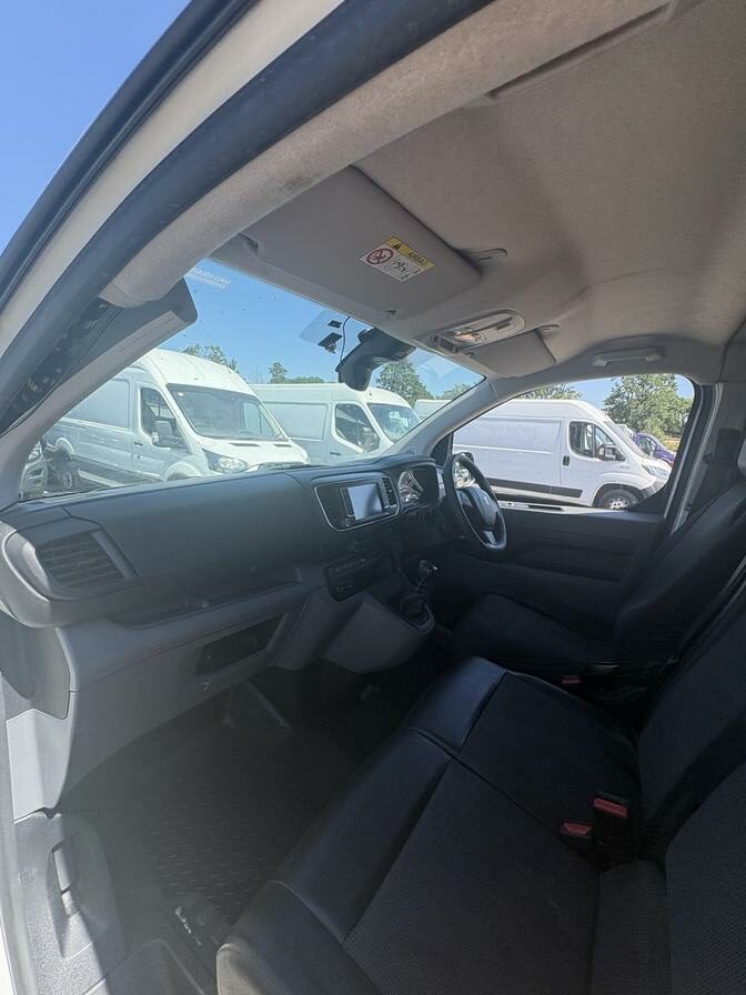 2019 Peugeot Expert – Model: Expert Professional Standard Blue HDi – YO19OMJ