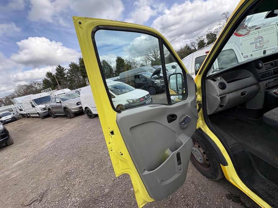 2007 Renault Master – Model: Master 100.35 LWB – PN07JJO