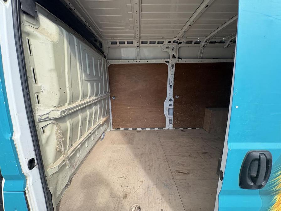 2016 Peugeot Boxer – Model: Boxer 335 Professional L3H2 HDi – HY16UYK