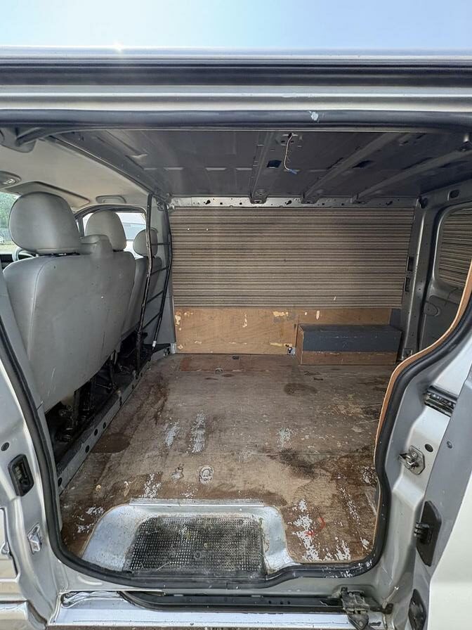 2009 Vauxhall Vivaro – Model: Vivaro Sportive CDTi SWB – MJ09BFZ