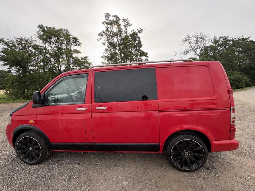 2005 Volkswagen Transporter – Model: Transporter T28 104 TDI – LR05YFB