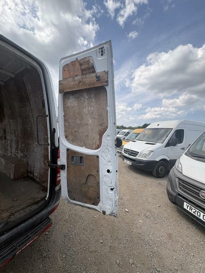 2012 Mercedes-Benz Sprinter – Model: Sprinter 313 CDi – SV12MHJ