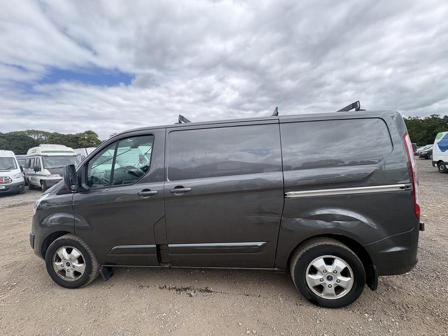 2015 Ford Transit Custom – Model: Transit Custom 290 Ltd E-Tech – OY65EUR