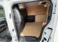 2019 Vauxhall Combo – Model: Combo 2000 Sportive S/S – VK69FXP