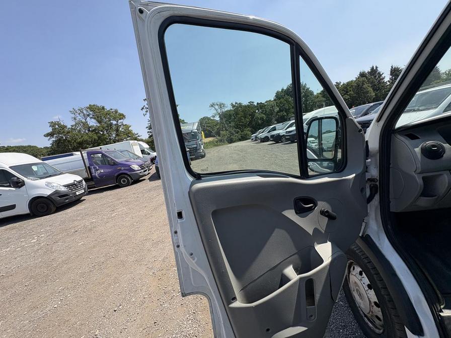 2006 Vauxhall Movano – Model: Movano Dti 3500 LWB – EY06VNS