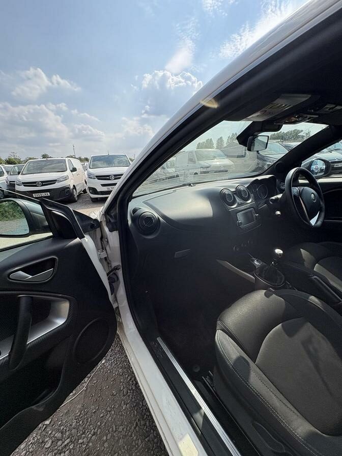 2015 Alfa Romeo MiTo – Model: Mito QV Line TwinAir – MW65DVK