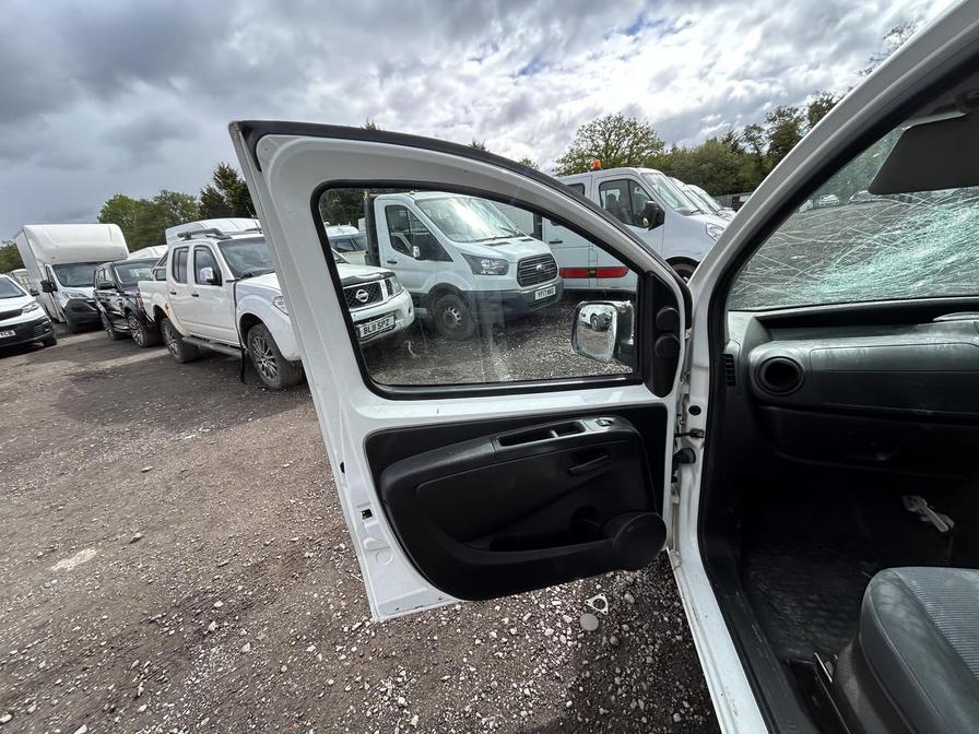 2015 Peugeot Bipper – Model: Bipper Professional HDi – KK15ELW