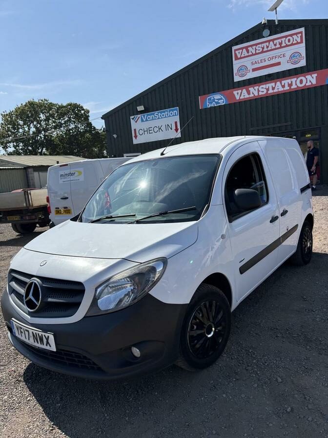 2017 Mercedes-Benz Citan – Model: Citan 109 CDi BlueEfficiency – YF17NWX