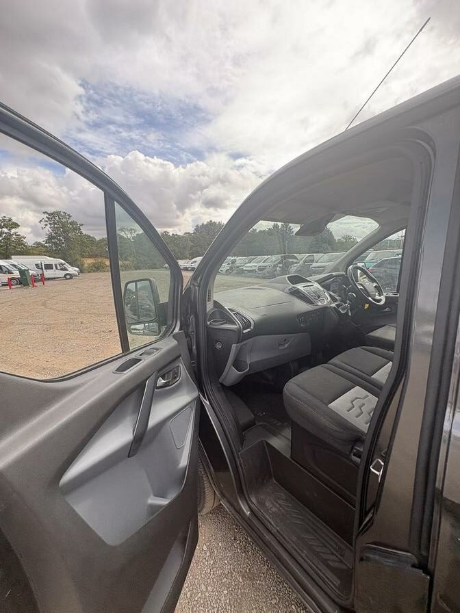 2018 Ford Transit Custom – Model: Transit Custom 290 Limited – KT18URO