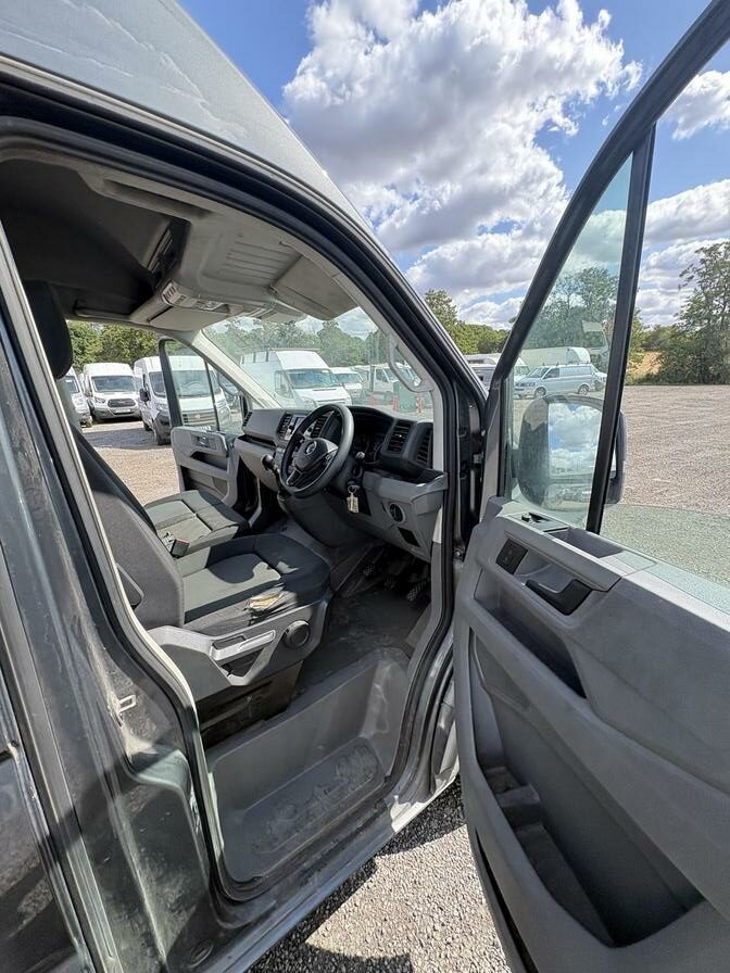 2021 Volkswagen Crafter – Model: Crafter CR35 Trendline TDI – DN21ZSR