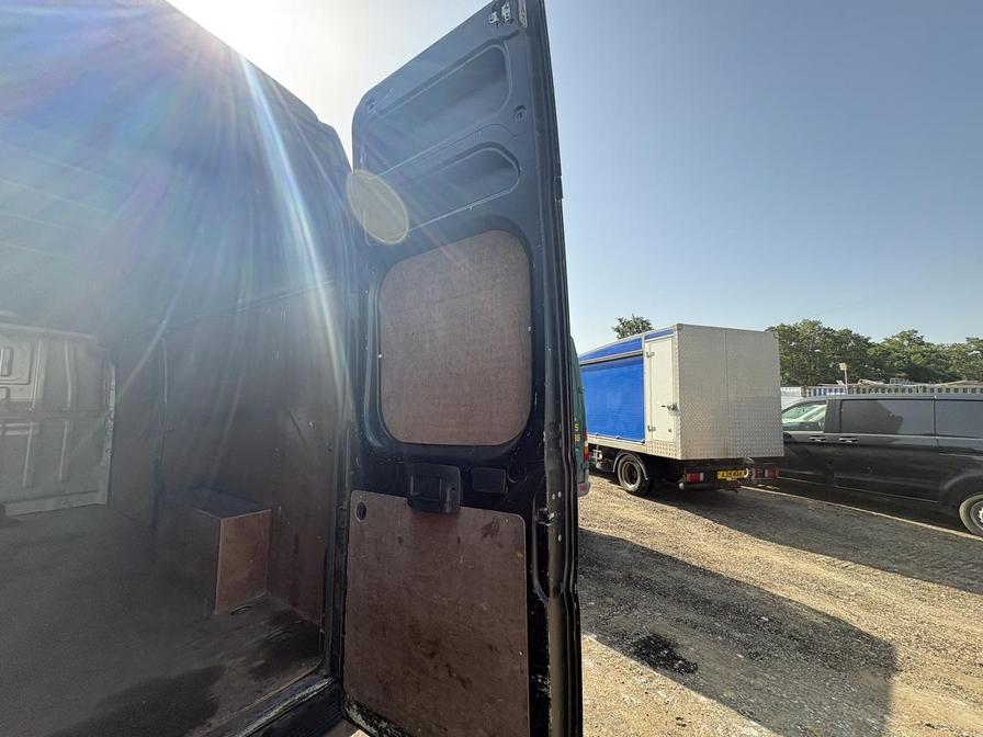2020 Citroen Relay – Model: Relay 35 Heavy L4H3 Enterprise Blue HDi S/S – LB20VXY