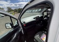 2019 Vauxhall Combo – Model: Combo 2000 Sportive S/S – DU19LKF