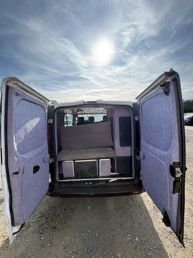 2005 Vauxhall Vivaro – Model: Vivaro 2900 CDTi 82 SWB – KS54PXC