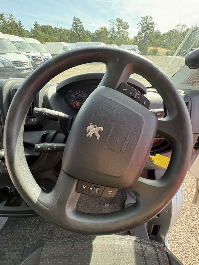 2019 Peugeot Boxer – Model: Boxer 335 Professional L2H2 Blue HDi – OE19RFZ