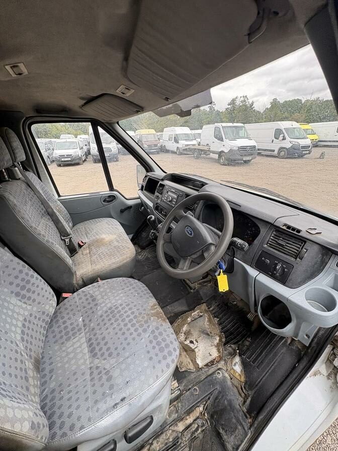 2007 Ford Transit – Model: Transit 85 T260 FWD – KC57GWG