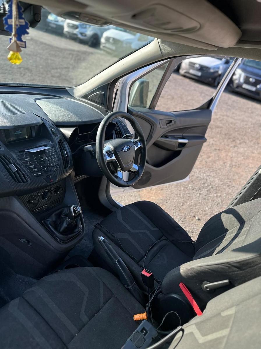 2014 Ford Transit Connect – Model: Transit Connect 200 Trend – EA64MPO