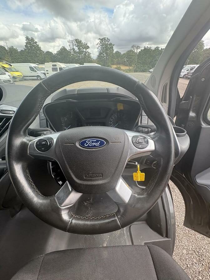 2018 Ford Transit Custom – Model: Transit Custom 290 Limited – KT18URO