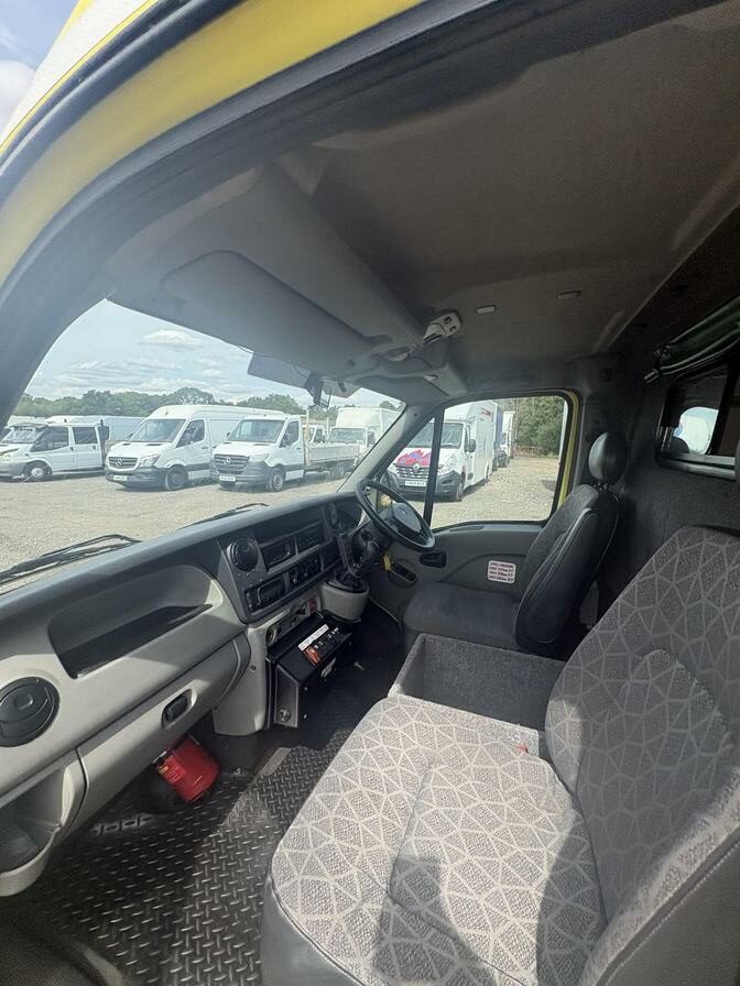 2008 Renault Master – Model: Master 100.35 LWB – PL08YFJ