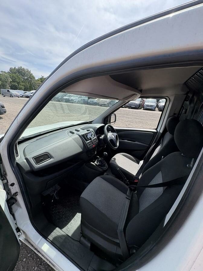 2016 Fiat Doblo Cargo – Model: Doblo 16v MultiJet – WV66XTE