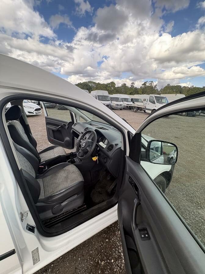2011 Volkswagen Caddy – Model: Caddy C20 TDI 102 – YE61OWB