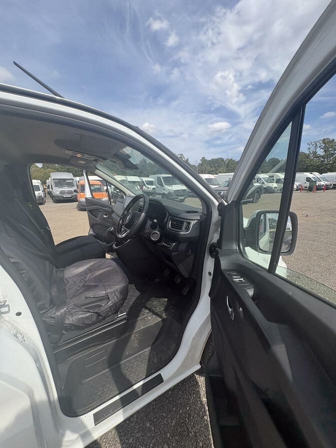 2023 Nissan Primastar – Model: Primastar Tekna + dCi – YP23EPK
