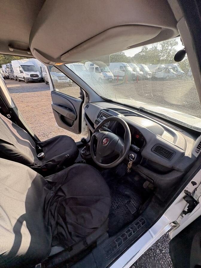 2016 Fiat Doblo Cargo – Model: Doblo 16v MultiJet – WO16XDU