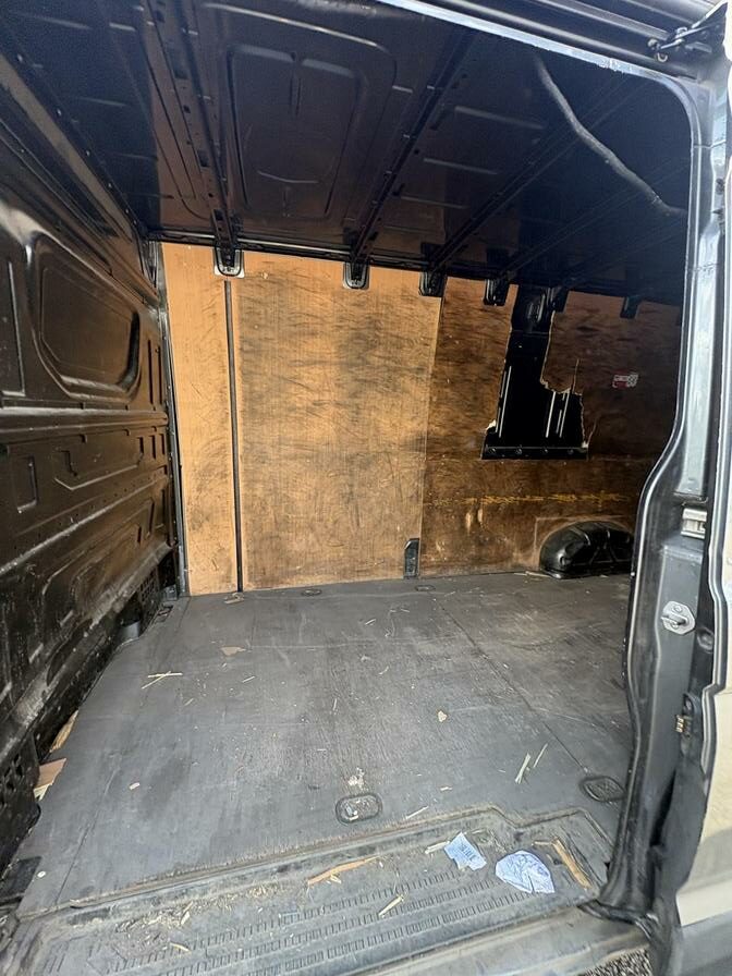 2021 Volkswagen Crafter – Model: Crafter CR35 Trendline TDI – DN21ZSR