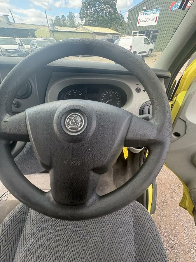 2010 Vauxhall Movano – Model: Movano 3500 CDTi LWB – YX10ELW
