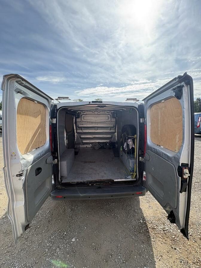 2012 Renault Trafic – Model: Trafic SL27 dCi – WG61MXV