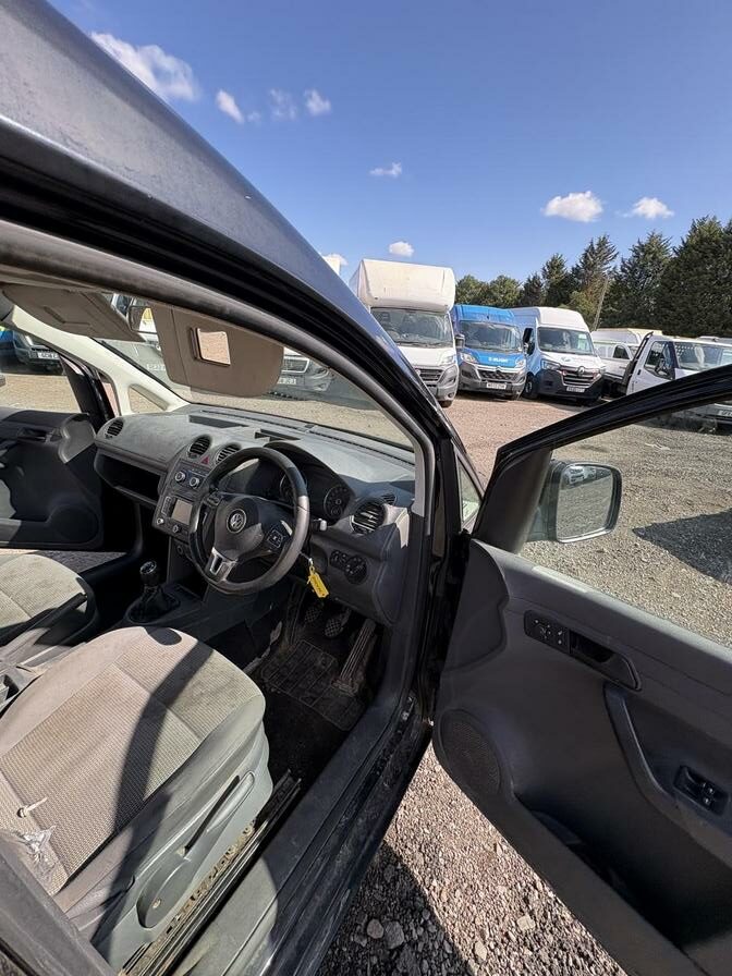 2013 Volkswagen Caddy MaxI – Model: Caddy Maxi C20 Kombi TDI 140 – GY62NXK