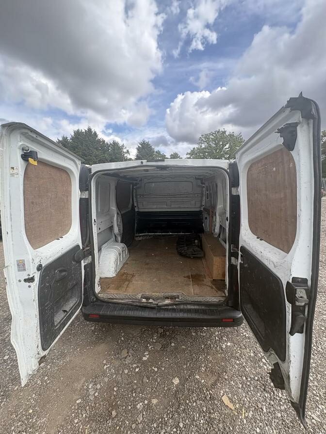 2015 Vauxhall Vivaro – Model: Vivaro  2700 CDTI – BP64XSC