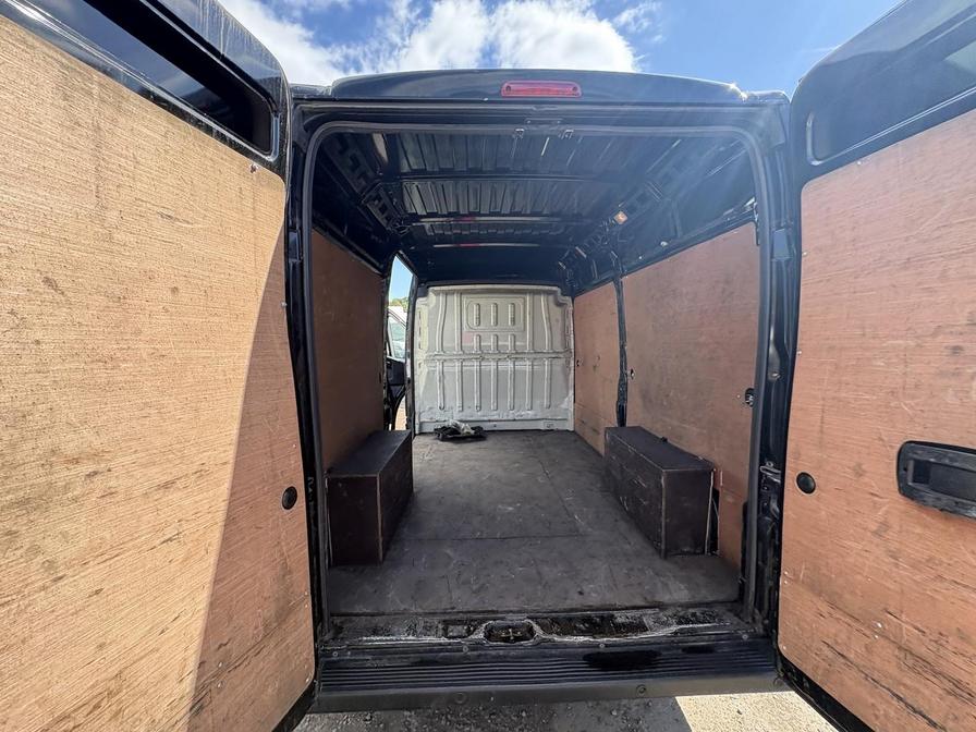 2022 Citroen Relay – Model: Relay 35 L2H2 Enterprise Blue HDi S/S – MT22PNV