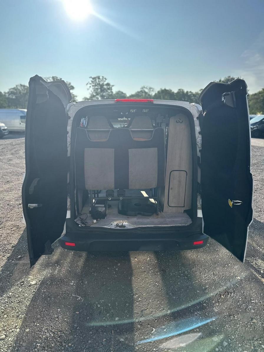 2014 Ford Transit Connect – Model: Transit Connect 200 Trend – EA64MPO