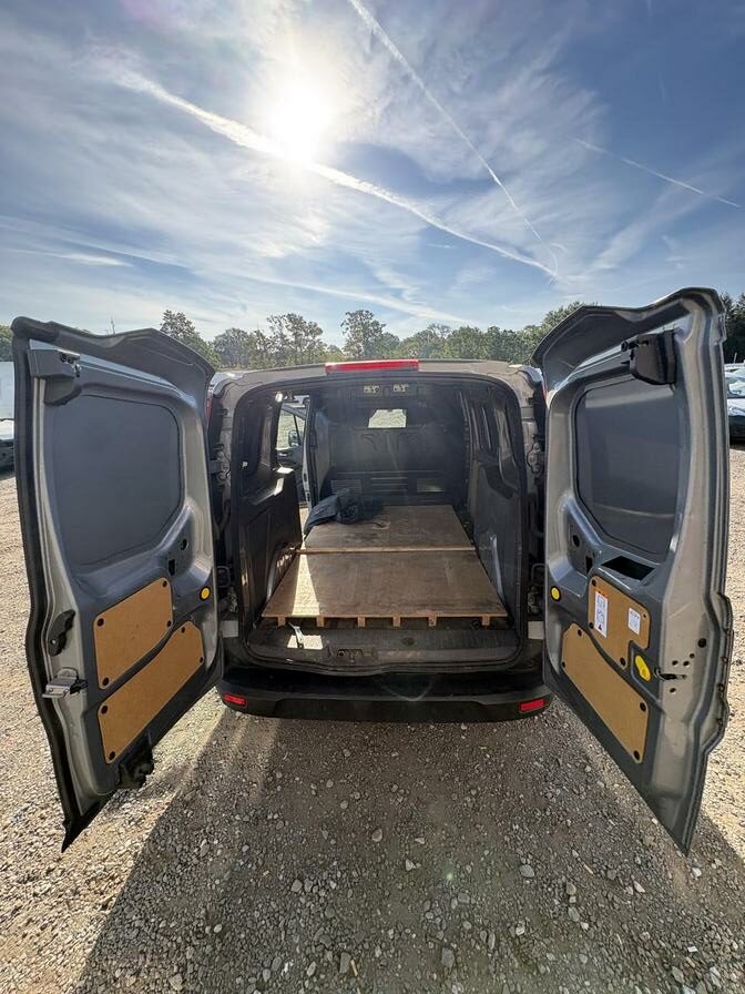 2022 Ford Transit Connect – Model: Transit Connect 250 Limited EcoBlue – BG72WNR