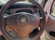 2005 Vauxhall Vivaro – Model: Vivaro 2900 CDTi 82 SWB – KS54PXC