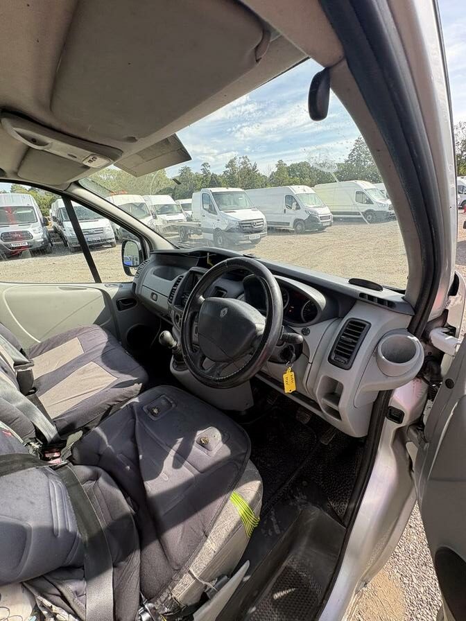 2012 Renault Trafic – Model: Trafic SL27 dCi – WG61MXV