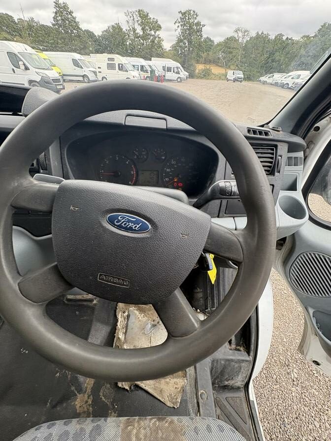2007 Ford Transit – Model: Transit 85 T260 FWD – KC57GWG
