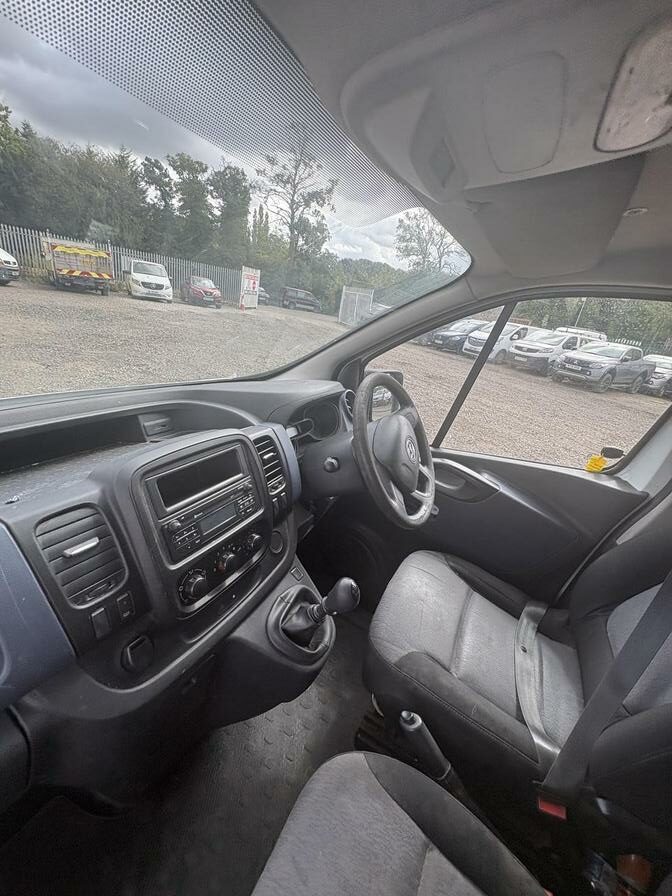 2015 Vauxhall Vivaro – Model: Vivaro  2700 CDTI – BP64XSC