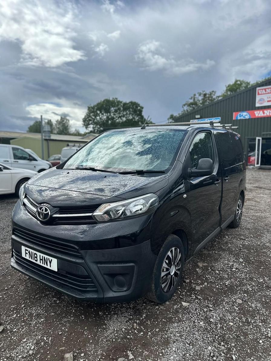 2018 Toyota Proace – Model: Proace Base – FN18HNY