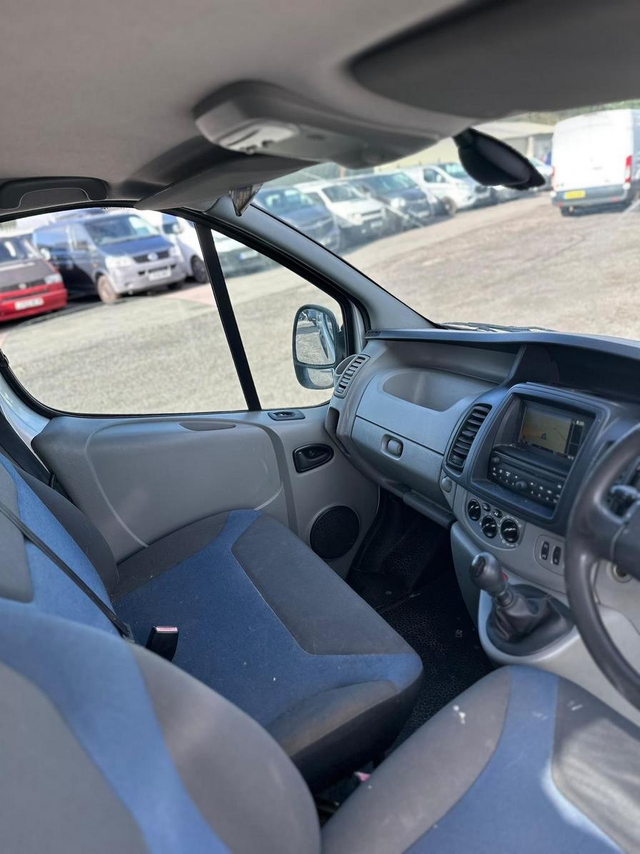 2013 Renault Trafic – Model: Trafic LL29 Sport dCi – GF63GRX