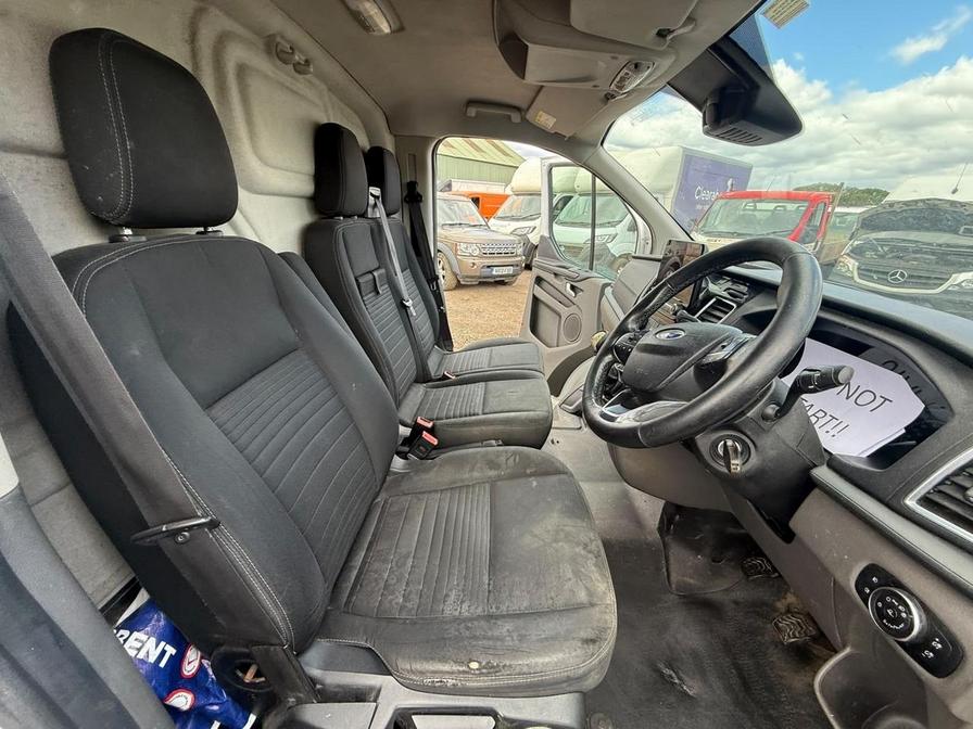 2018 Ford Transit Custom – Model: Transit Custom 300 Limited – CV18LZK