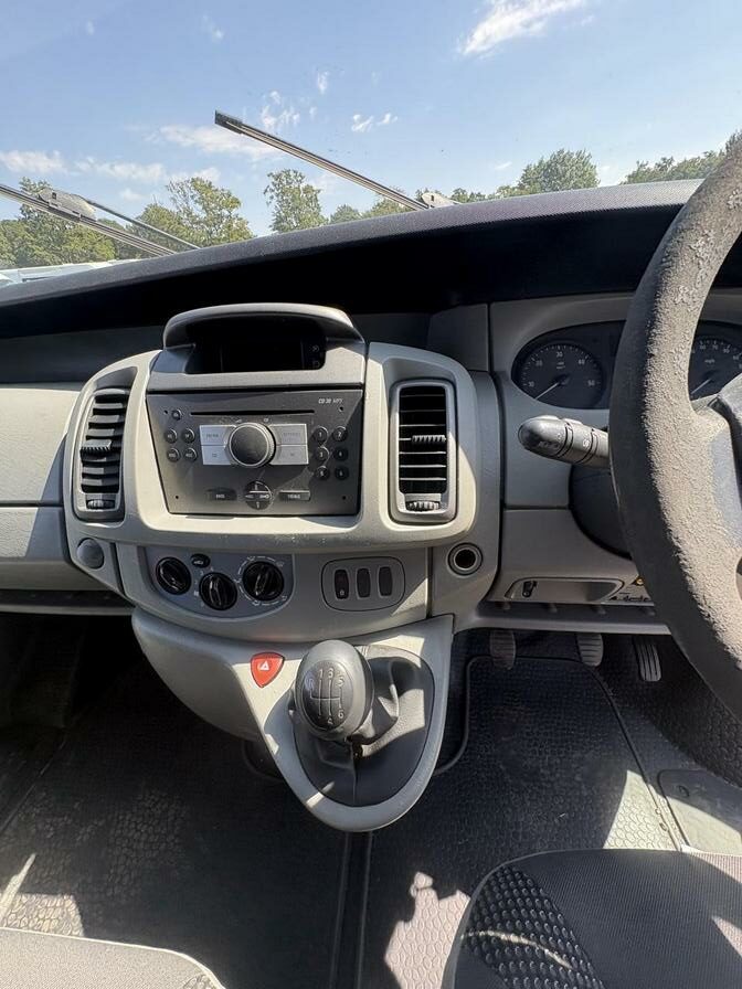 2009 Vauxhall Vivaro – Model: Vivaro 2700 CDTi SWB – WP59PZD