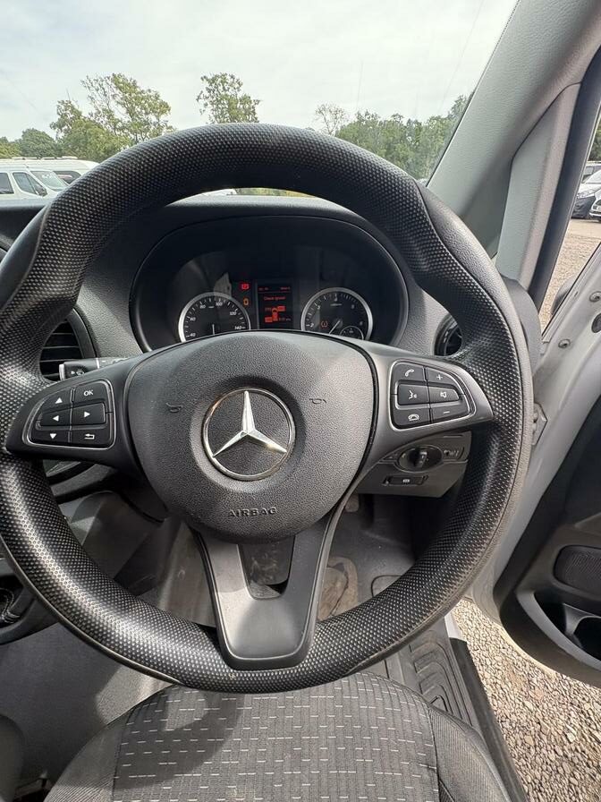 2020 Mercedes-Benz Vito – Model: Vito 114 Progressive CDi – WN70YNW