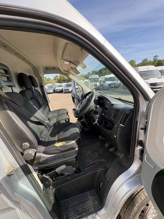 2019 Peugeot Boxer – Model: Boxer 335 Professional L2H2 Blue HDi – OE19RFZ